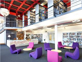 辦公家具設計&mdash;&mdash;浪漫紫色沙發(fā)