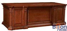 貼面辦公家具和實(shí)木辦公家具