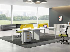 緊湊型辦公室家具布局