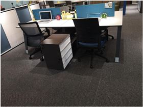 主管電腦辦公桌