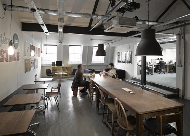 上海辦公家具廠家：碧江辦公家具打造健康環(huán)保會議區(qū)