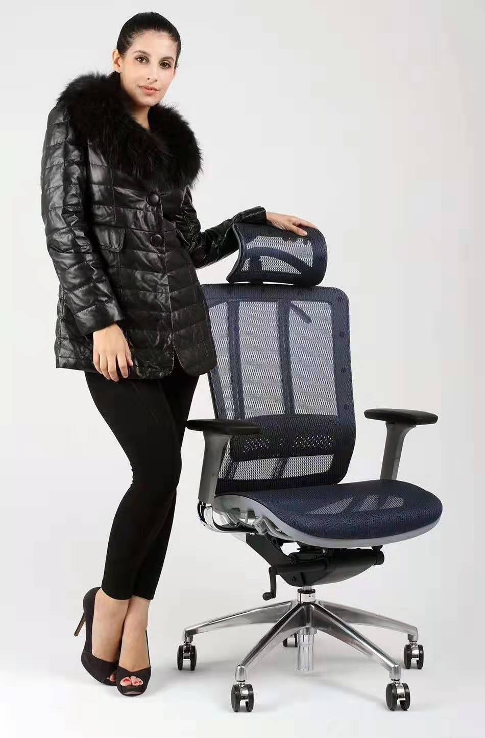 多功能人體工學(xué)椅