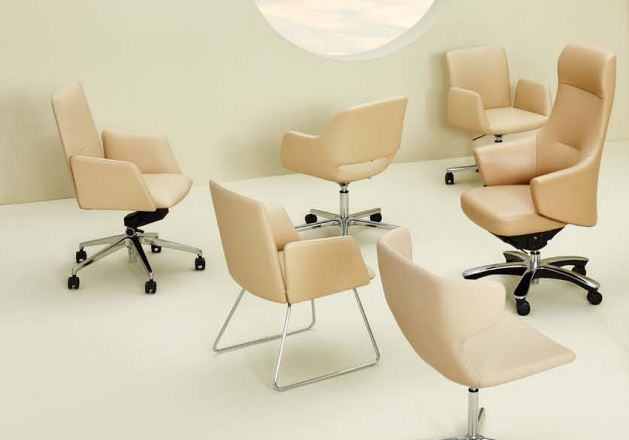 現(xiàn)代簡約辦公椅