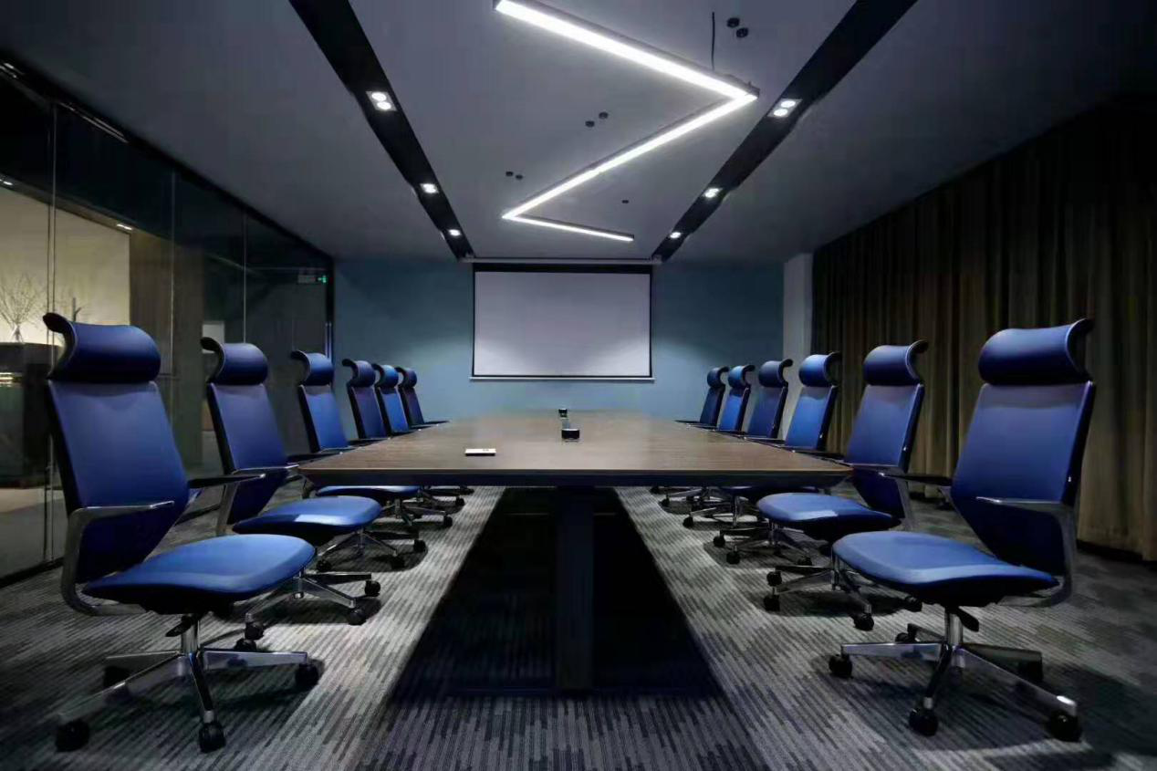 現代簡約辦公椅