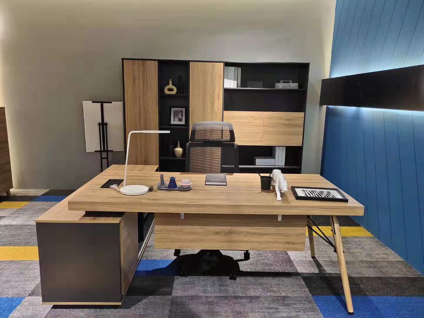 板式辦公桌多少錢(qián) 板式辦公桌多少錢(qián)